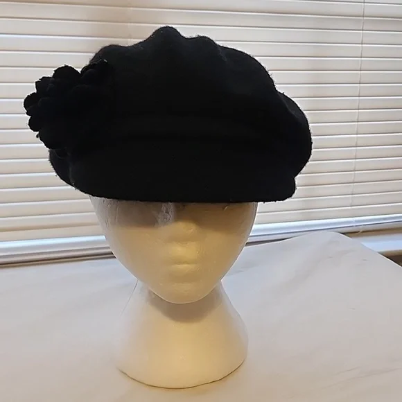 Nine West | Accessories | Nine West Hat | Poshmark display picture 3